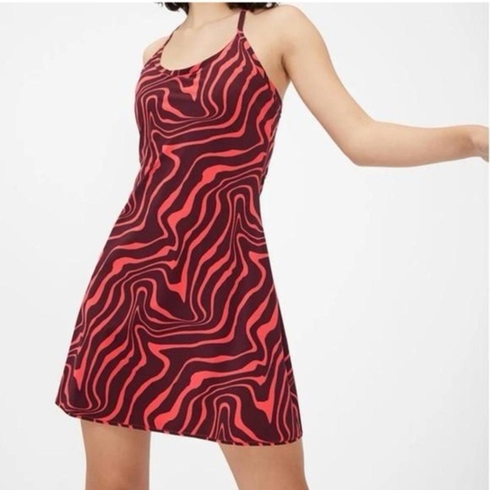 Outdoor Voices Exercise Dress in Poppy Swirl